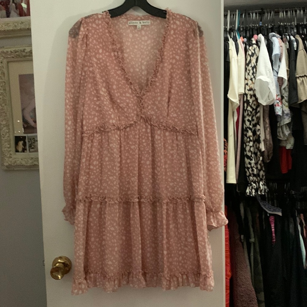 Allison & Kelly Dress in size large